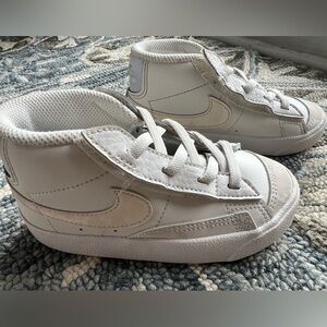 Nike Blazer Mid ‘77 Phantom 9c